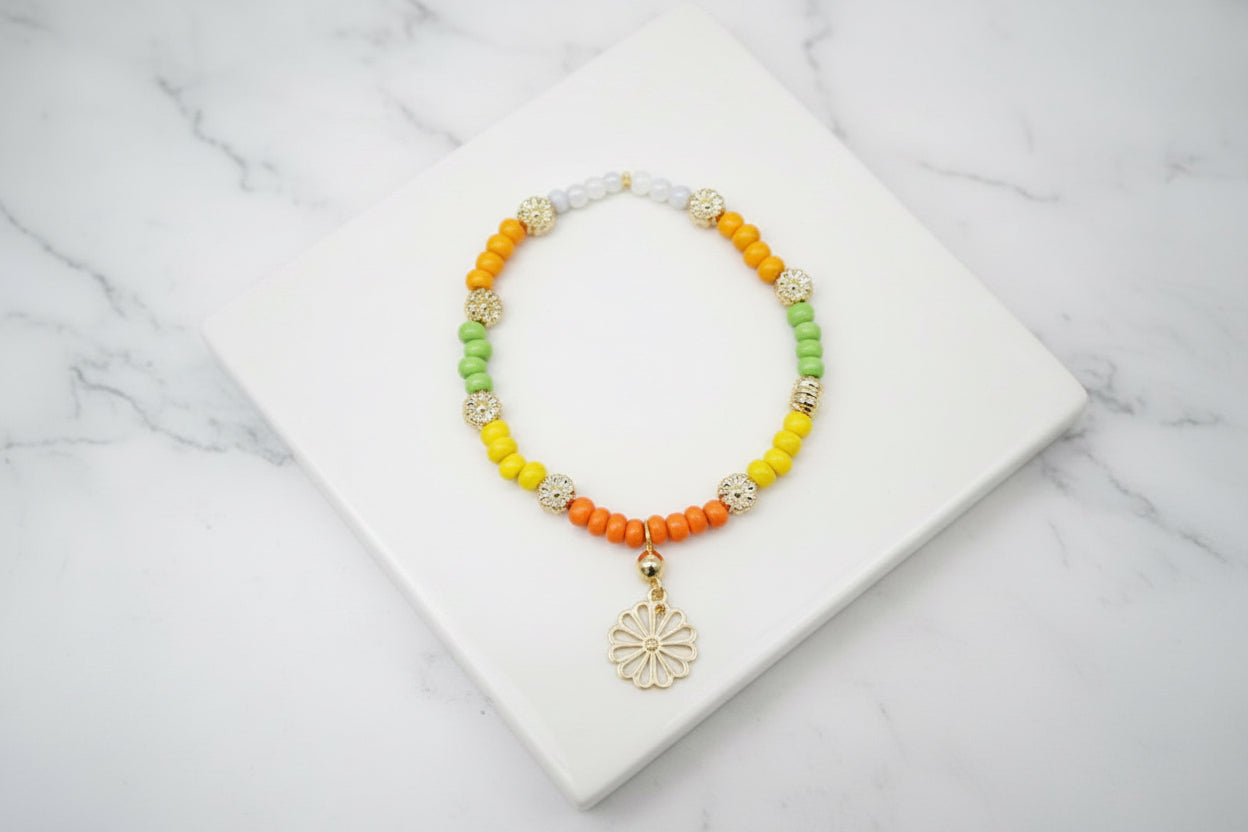 Rooted & Blooming Daisy Charm Bracelet